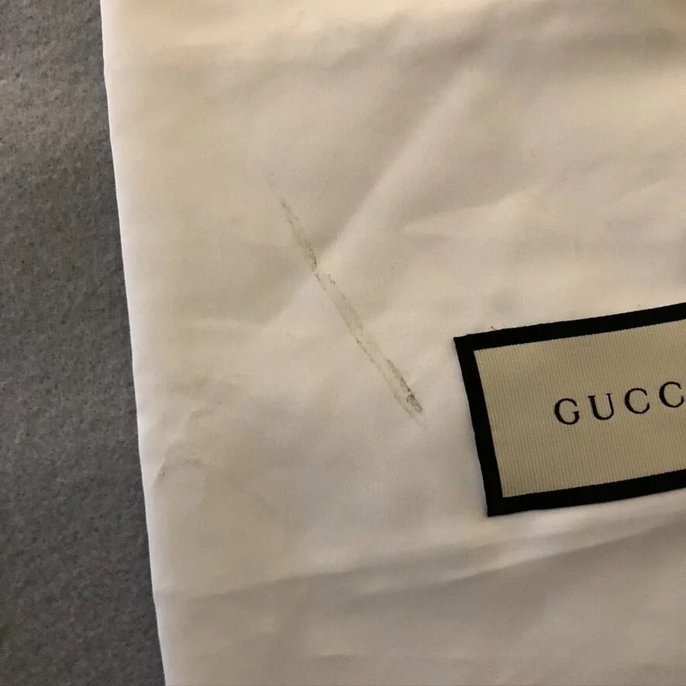 Gucci dust bag